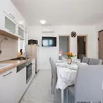 Apartman Happy Rogoznica (Sibenik-Knin)